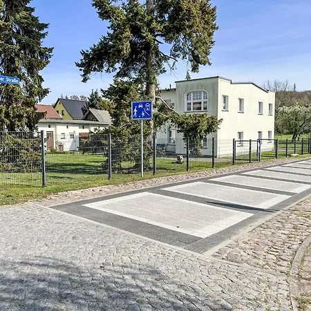 公寓 Burgfried - App-3 By Interhome 科瑟罗